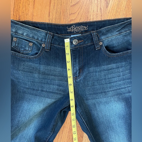 RARE Revolt VTG Flare/Bellbottom Jeans. Junior Size 9. Never worn. - Picture 15 of 15